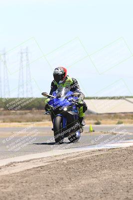 media/Aug-03-2025-TrackDaz (Sun) [[bf4a71acf9]]/C Group/1240pm (Wheelie Bump)/